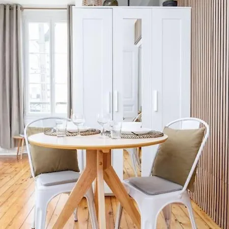 Studio Front De Mer En Centre-ville De * Cabourg